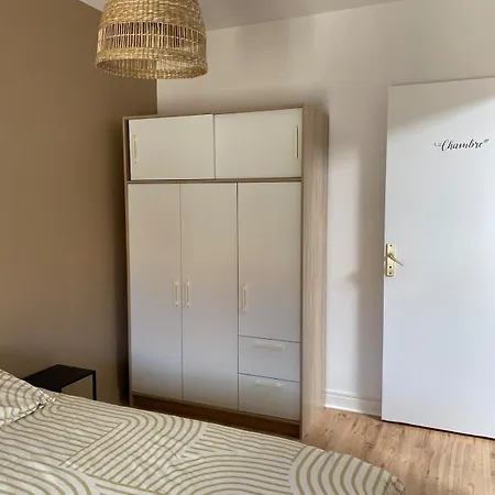 Cosy Centre-ville 아파트 *